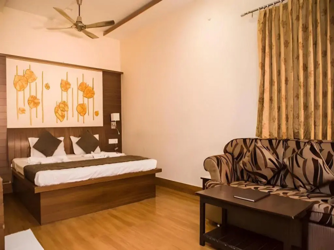 Hotel Priya