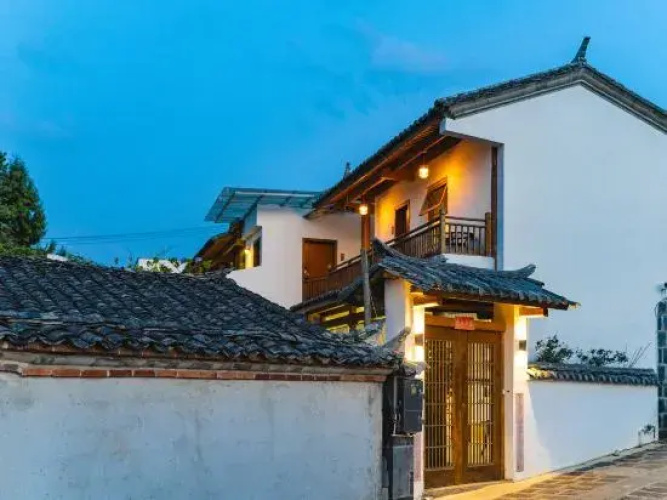 Shuyun Chunsheng Hostel