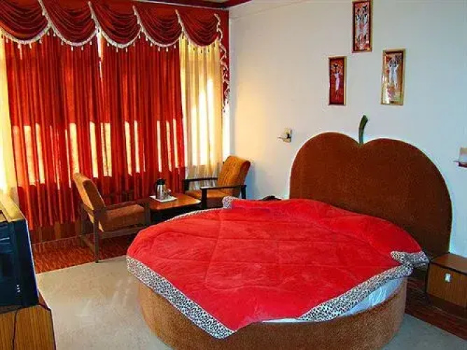 Hotel Apple Paradise