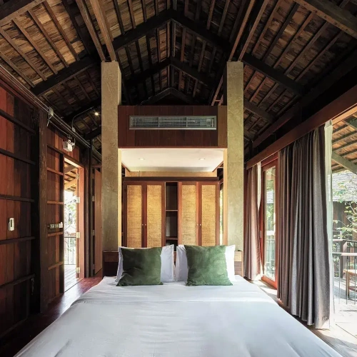 Deluxe Single room with balcony and with garden view