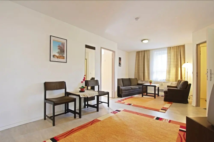 Private Apartment Im Wiesengrunde