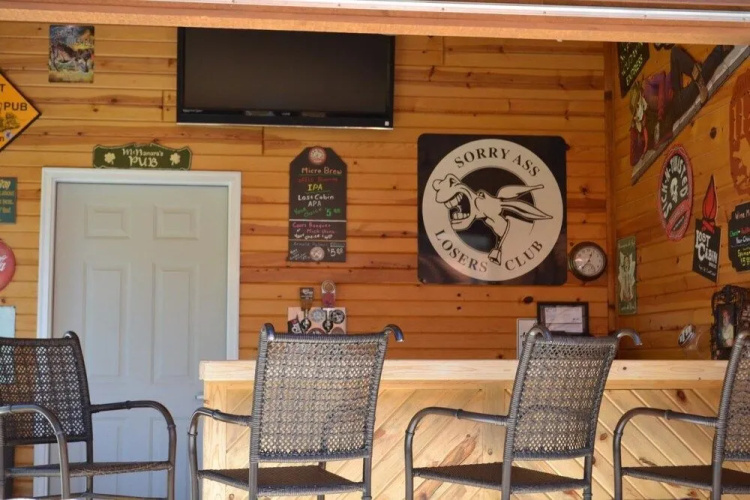 Harney Peak Inn