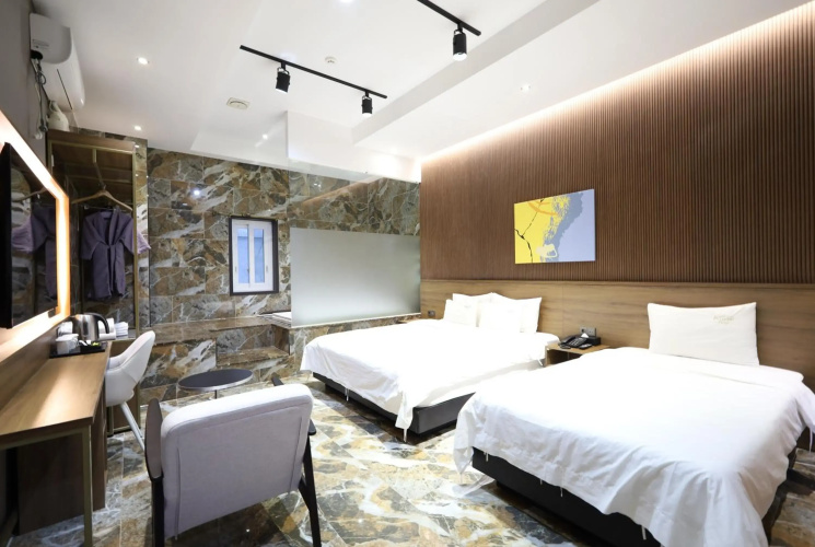 Hotel Almond Busan Station