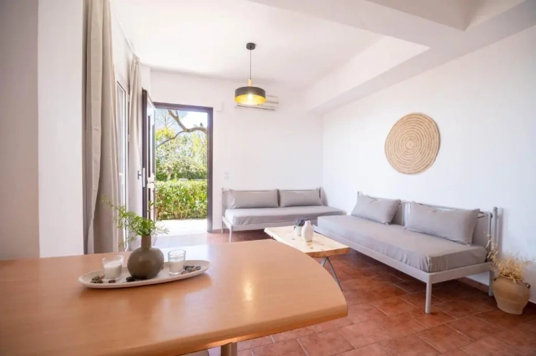 Standard Double room with garden view