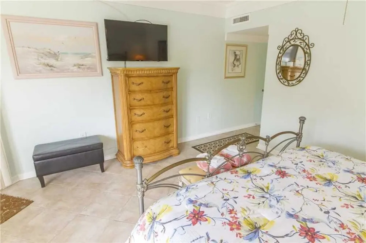 Island House B107 - Two Bedroom Condo