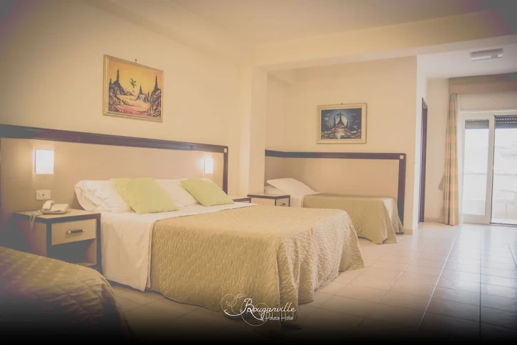Classic Quadruple room with balcony