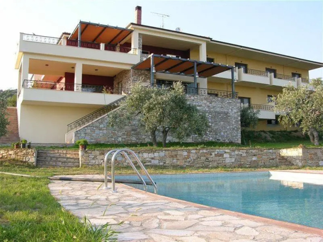 Feggari Hotel