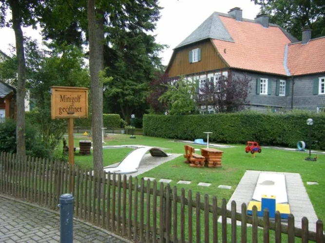 3 Bedrooms Apartment