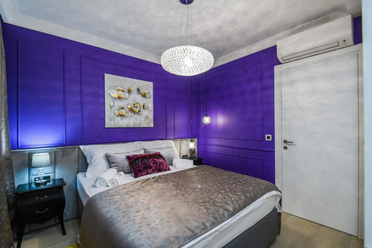 DiVine Luxury Apartment Purple