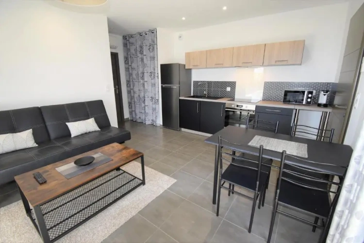 Superior Apartment
