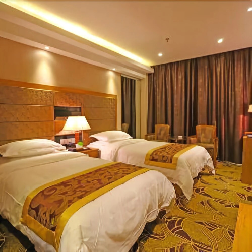 Lanze Holiday Hotel