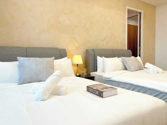 2 Bedrooms Apartment