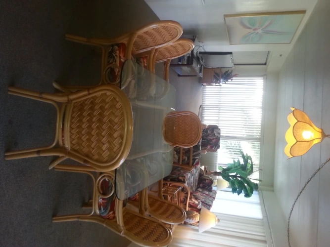 2 Bedrooms Quadruple Apartment