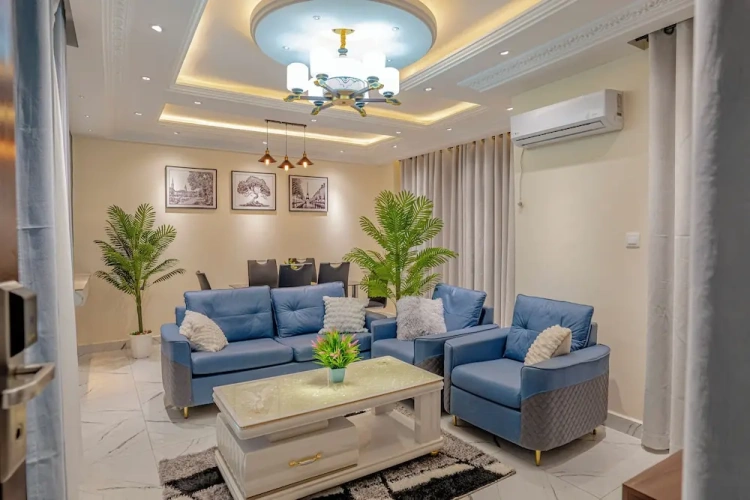 Executive Suite with balcony and with city view