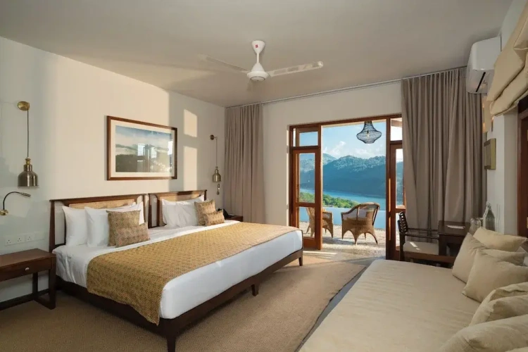 Superior room
