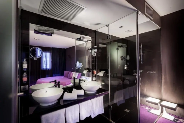 Penthouse Suite