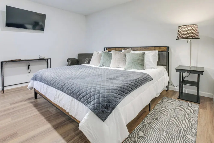 1 Mi to Dtwn Sequim: Modern Escape Near Everything