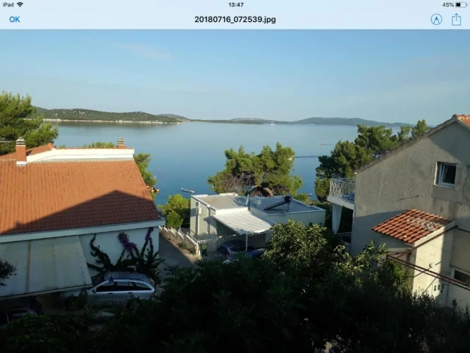 Apartment with sea view