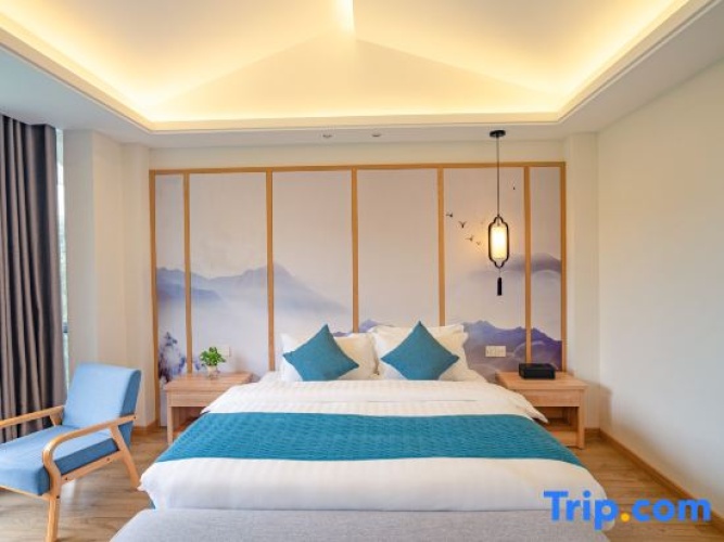 Standard Double room with mountain view