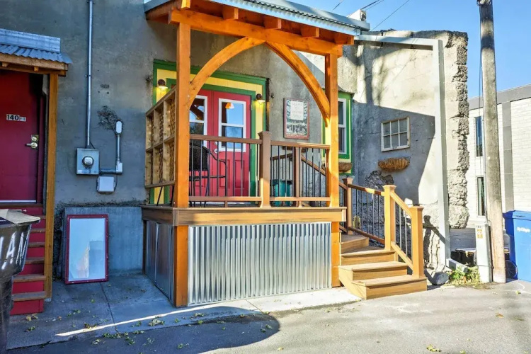 Walkable Studio Apartment In Downtown Livingston! - Livingston, MT