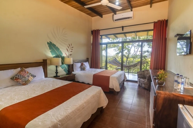 Superior Quadruple room with mountain view