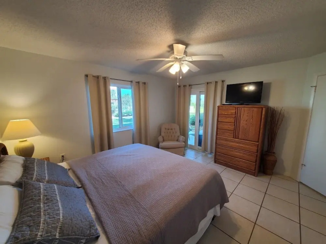 Ocean Village Club O15