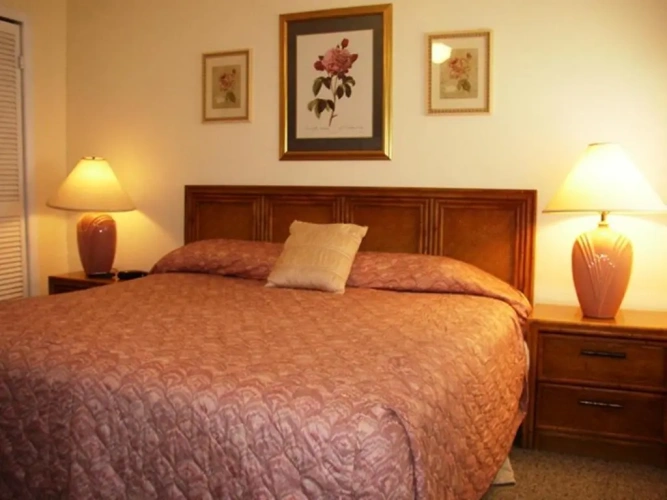 2 Bedrooms Apartment