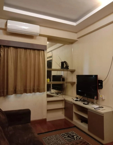 The Suites Metro Apartment by NFO Property