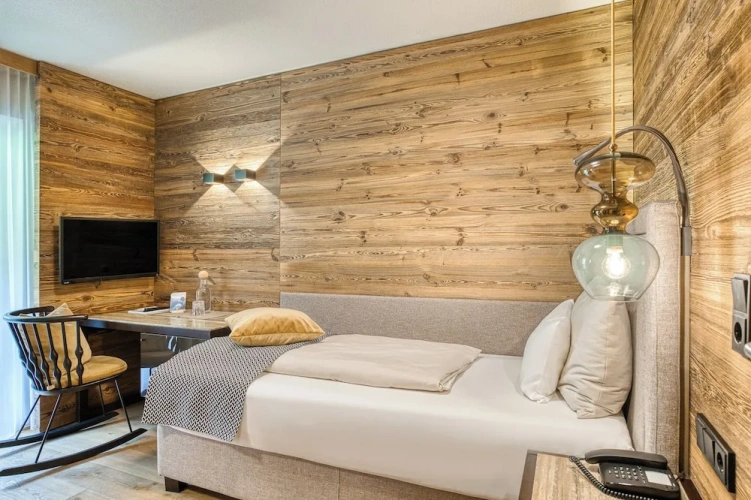 Standard Single room with balcony