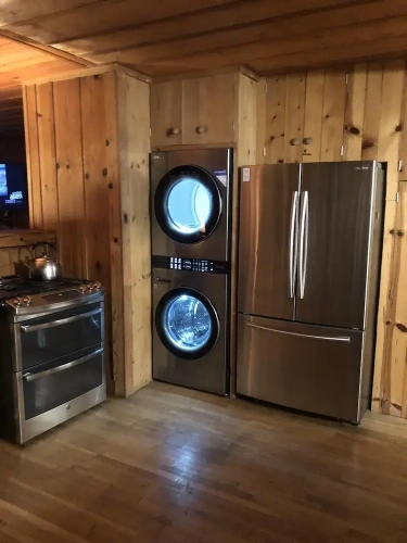 3 Bedrooms Chalet