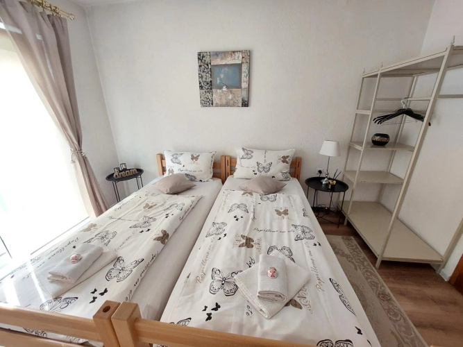 MB Deluxe Apartment