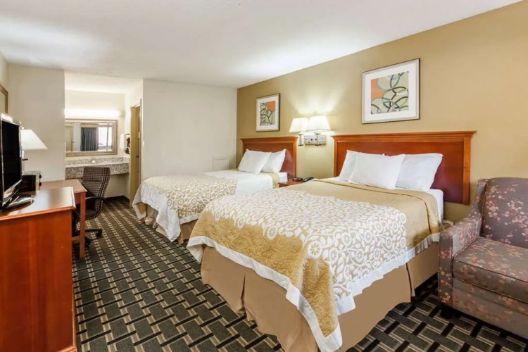 Days Inn Kent - Akron