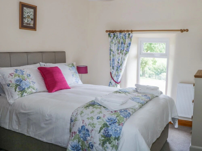 Longwell Cottage