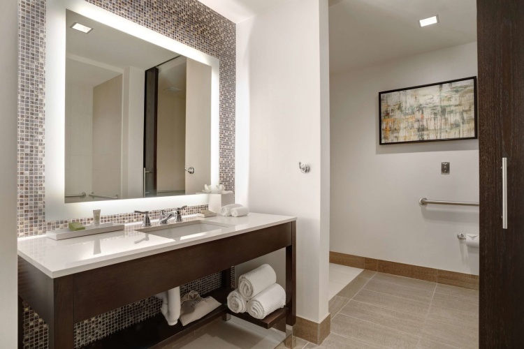 Hilton Dallas/Plano Granite Park photo 11