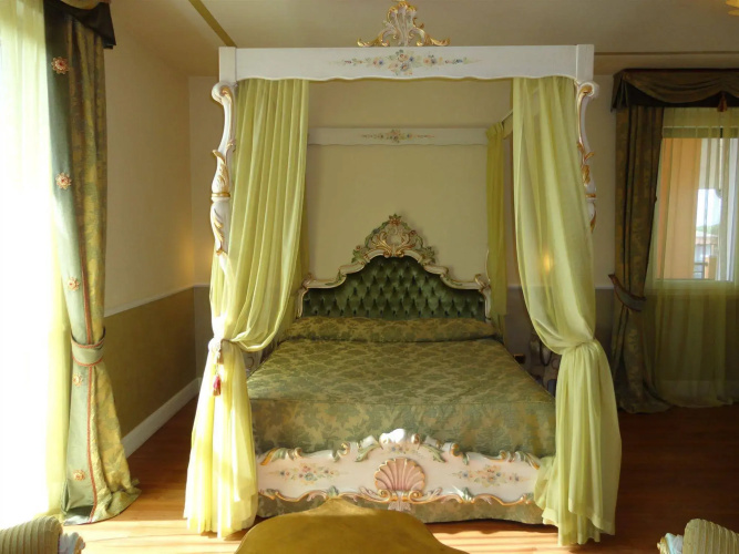 Hotel Confine