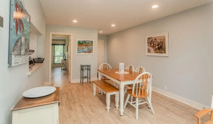 230 Tennis Villa
