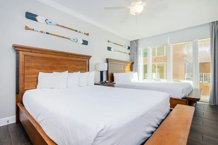 Phoenix Gulf Tower 1204 4 Bedroom Condo