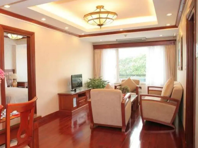 Acoustic Hanoi Hotel & Spa