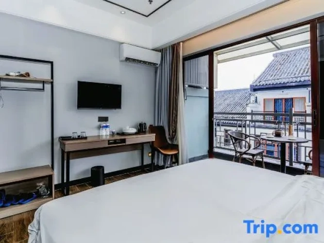 Standard Double room with balcony