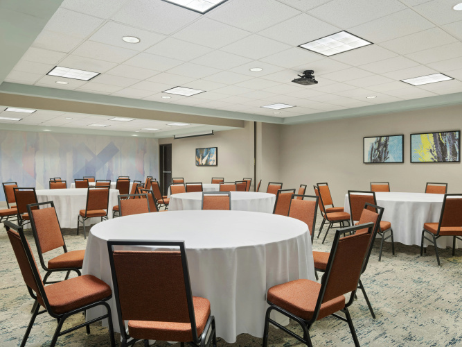 Hilton Garden Inn Albuquerque Airport photo 34