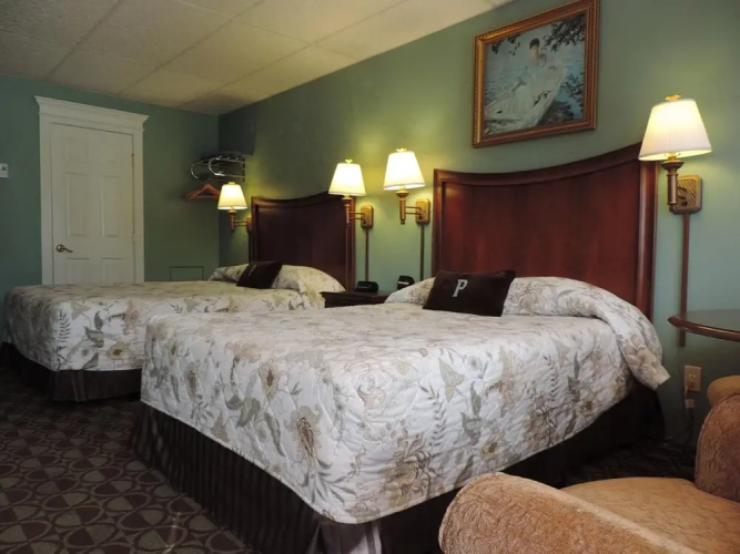 Plaza Motor Motel