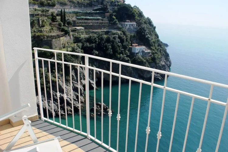 Studio with sea view