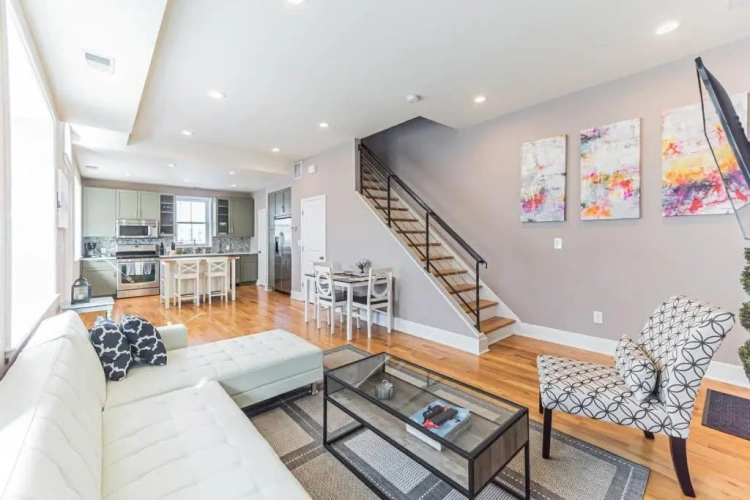 2 Bedrooms Cottage