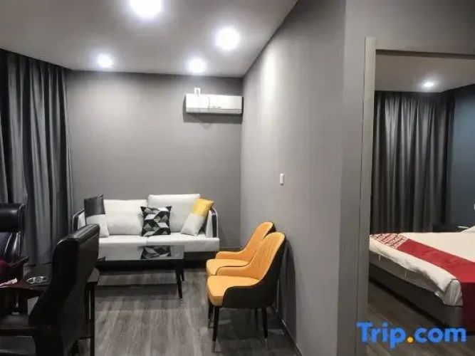 Deluxe Double Suite