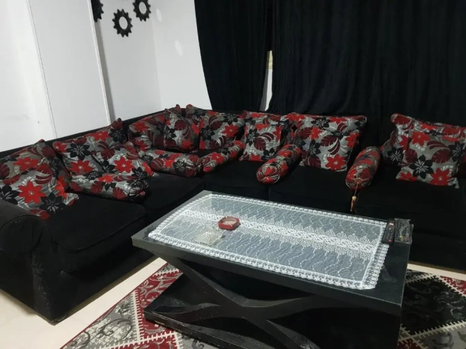 3 Bedrooms Apartment
