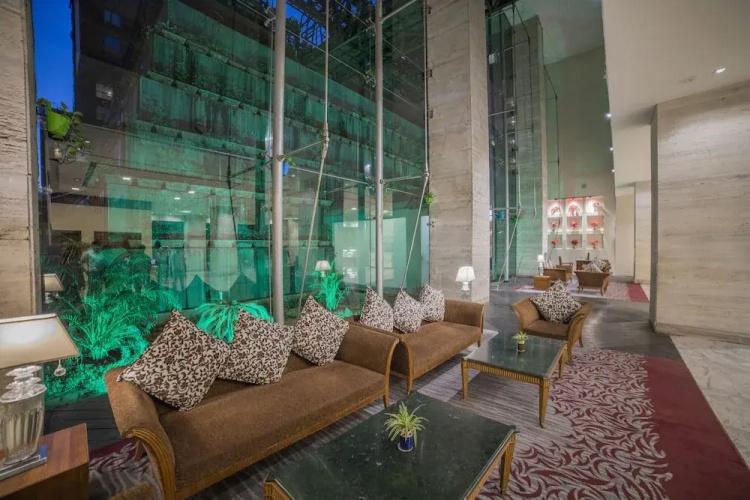 FabHotel Purple Orchid