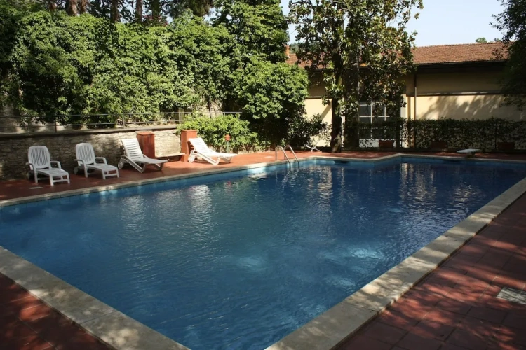 1 Bedroom Comfort room with pool view
