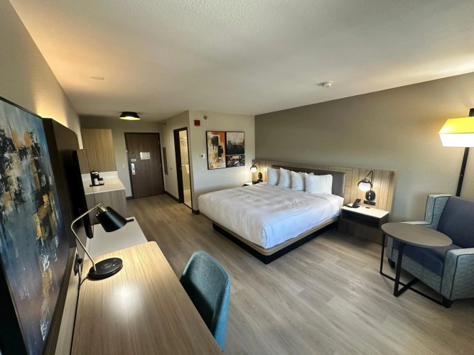 Guest rooms
