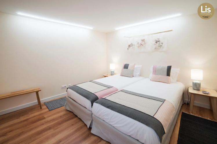Lis Apartments