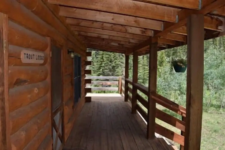 1 Bedroom Standard room with balcony and with river view
